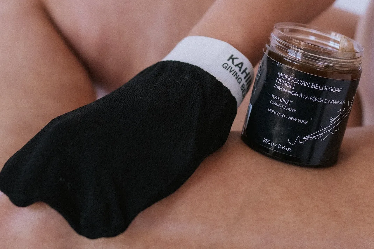 Kahina Giving Beauty Kessa Mitt Peelinghandschuh Rayon