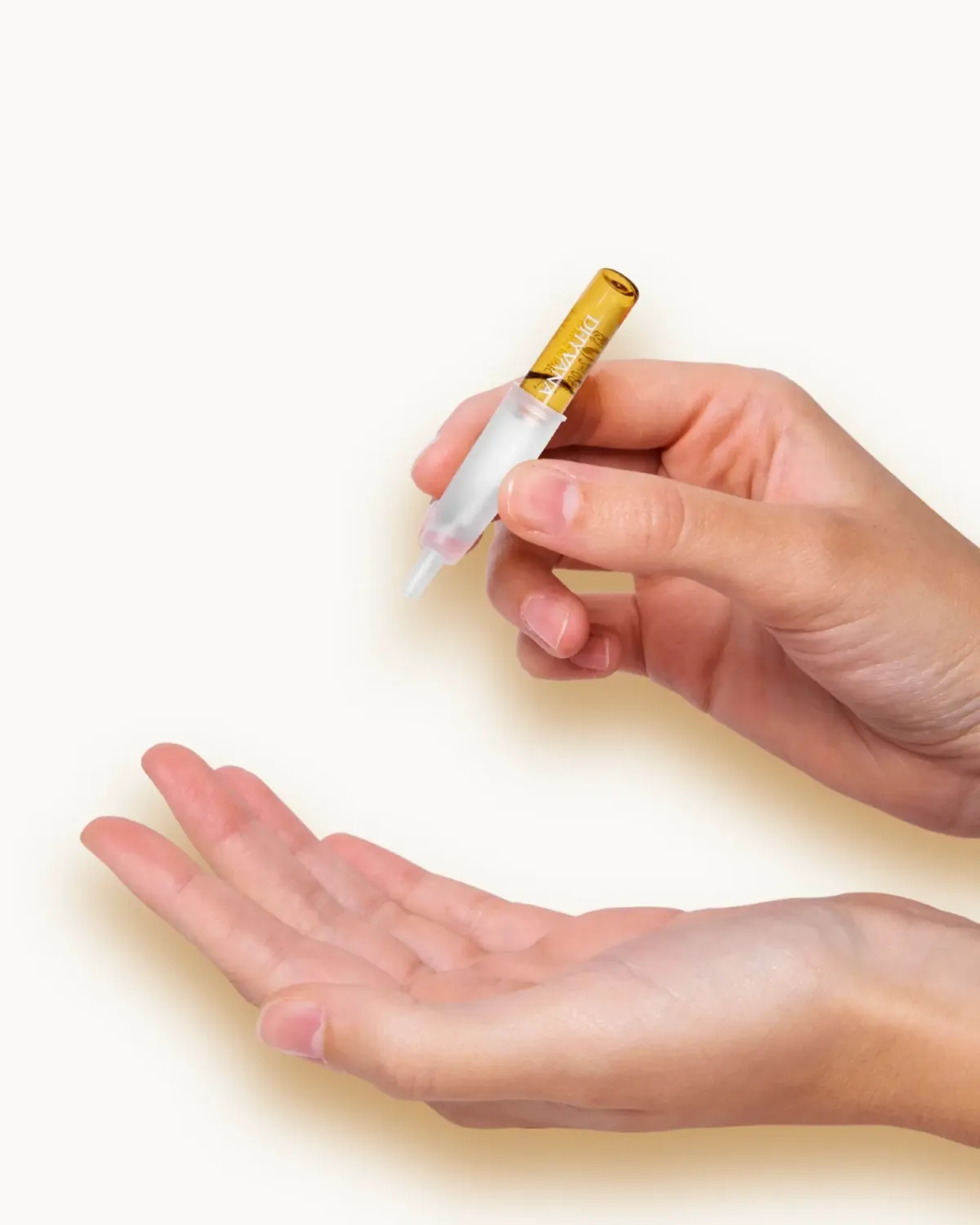 Dhyvana Serum Probe 2 ml für alle Hauttypen